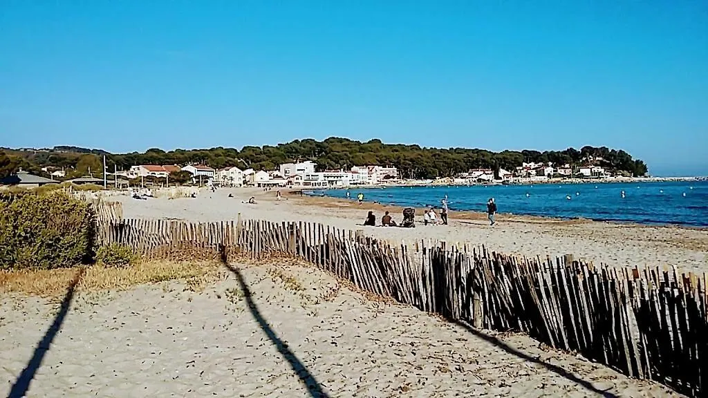 Les Maisons De La Plage Villa La Seyne-sur-Mer 0*,